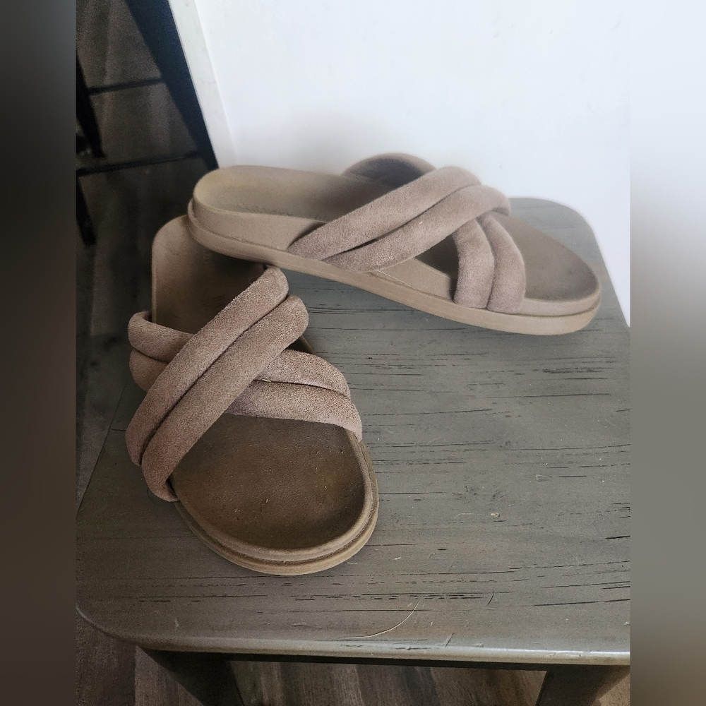 Old Navy Sandals